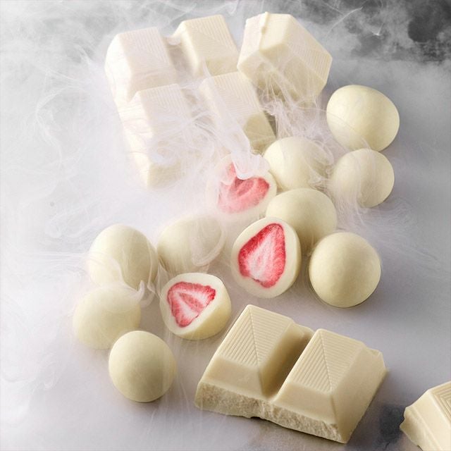 【母の日カード付き】神戸苺トリュフ(R)